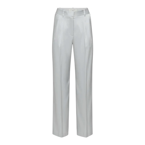 Aritzia Pants - Aritzia Satin Effortless Pants
